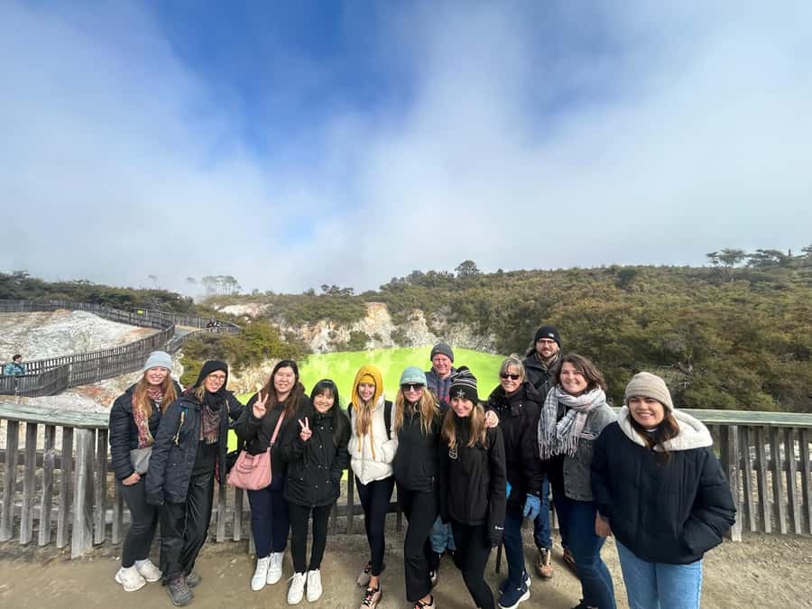 Auckland: Rotorua Highlights inc Wai-O-Tapu & Polynesian Spa - The guide and small-group feel: why it’s more than just transport