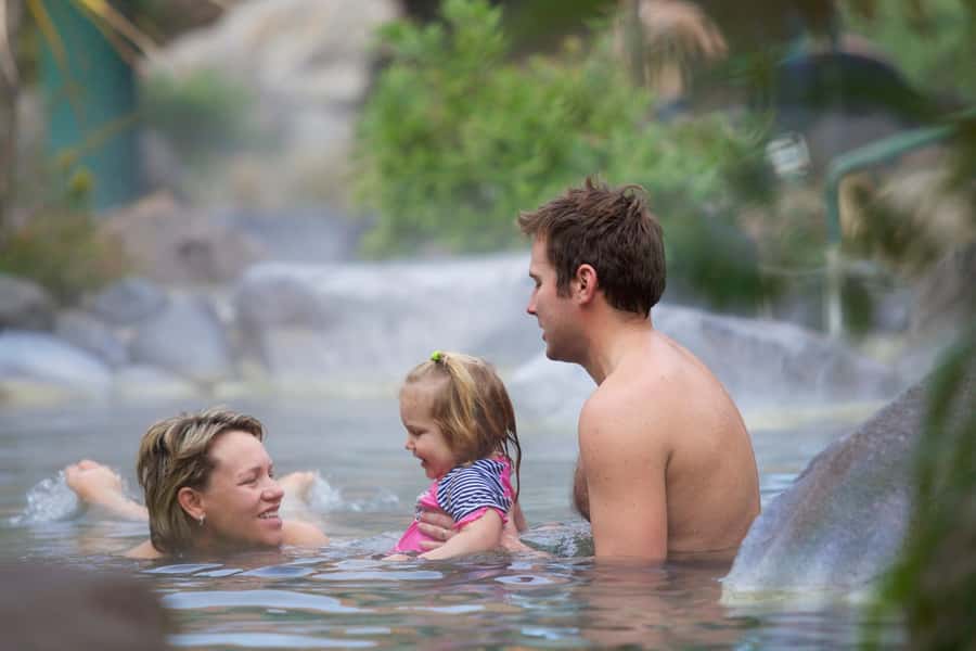 Auckland: Rotorua Highlights with Redwoods Treewalk & Spa - Polynesian Spa Deluxe Lake Entry: your 2-hour reset