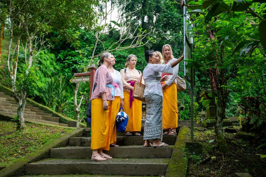 Bali: Healing Immersion Ubud Balinese Wellness + Lunch - How Melukat purification works in real life (holy water, prayers, offerings)