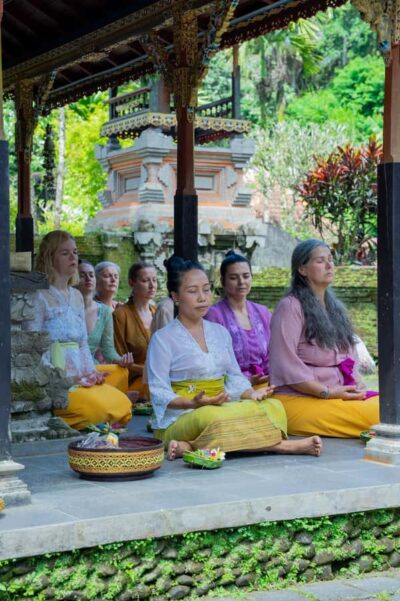 Bali: Healing Immersion Ubud Balinese Wellness + Lunch - The Ubud start: early light, photo stop, and a slow guided pace