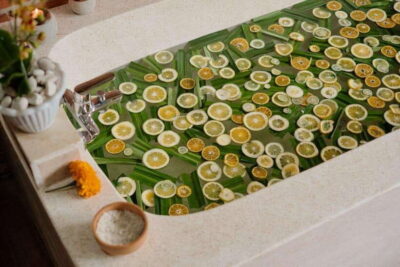 Bali: Ubud Spa Balinese Massage Scrub Flowerbath 2 hour - Your two-hour plan: massage, scrub, flowerbath, tea