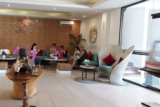 Balinese Traditional Massage and SPA Treatment 2 hours including pick up hotel - Timing: morning, noon, or night works well for travel days