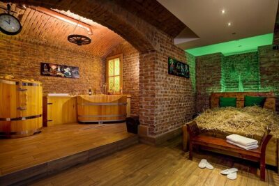Beer bath Spa for 2 people/ 1 tub - 1,5 hour Activity in Prague - The beer ingredients and why they’re included