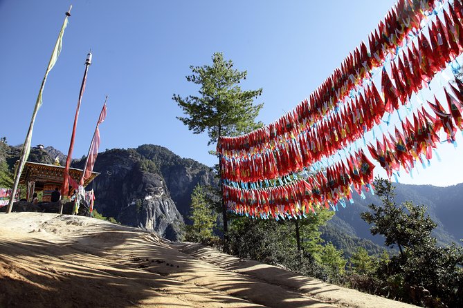 Bhutan Spiritual & Wellness Tour Package With Monastic Stay - Day 2: Dochula Pass at 3,088m and Gangtey’s monastery valley