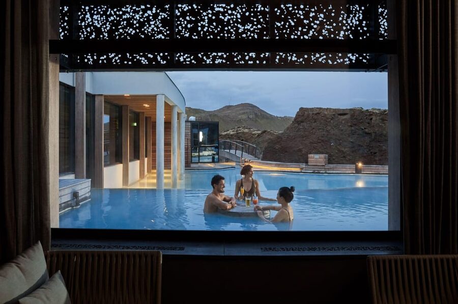 Blue Lagoon: Retreat Spa Experience & Private Changing Suite - Retreat Spa in Volcanic Rock: Why This Setting Feels Different
