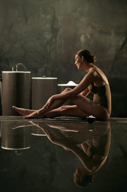 Blue Lagoon: Retreat Spa Experience & Private Changing Suite - Start in the Retreat Lagoon: Quiet Geothermal Water Without the Crowd