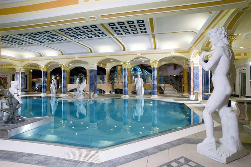 Bratislava (DayTrip): Bojnice Castle, Čičmany, Aphrodite Spa - Guides and group feel: why Jozef (and sometimes Gabi) matters