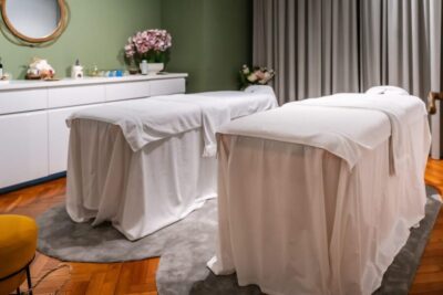 Bucharest: Harmony Wellness Center Massage Treatments - Inside Harmony Wellness Center: private rooms and the good basics