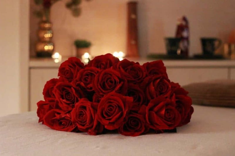 BUDAPEST, Day Spa : Couples Massage with Roses Bubble Bath - Key Things to Know Before You Go