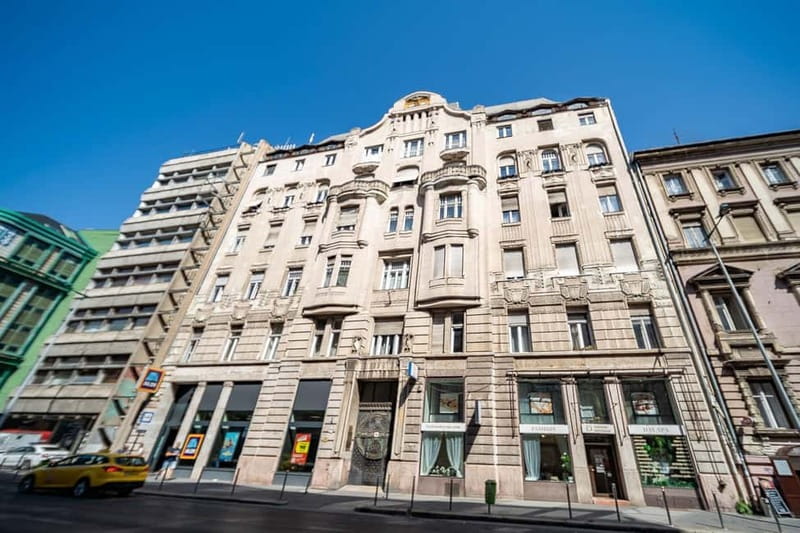 Budapest, Day Spa: Sauna, Massage and Relaxation Room - The 60-Minute Couples Massage: Calm, Not a Hard Sell