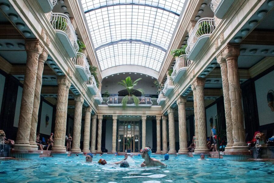 Budapest: Full-Day Gellért Spa Ticket - Thermal pools, saunas, and steam room: how to plan your soaking loop