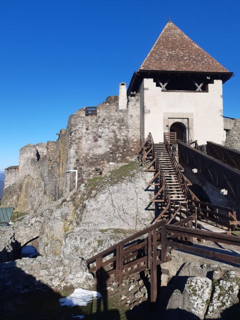 Budapest Hike to Visegrád Castle w or wo Sauna/Danube beach - FAQ
