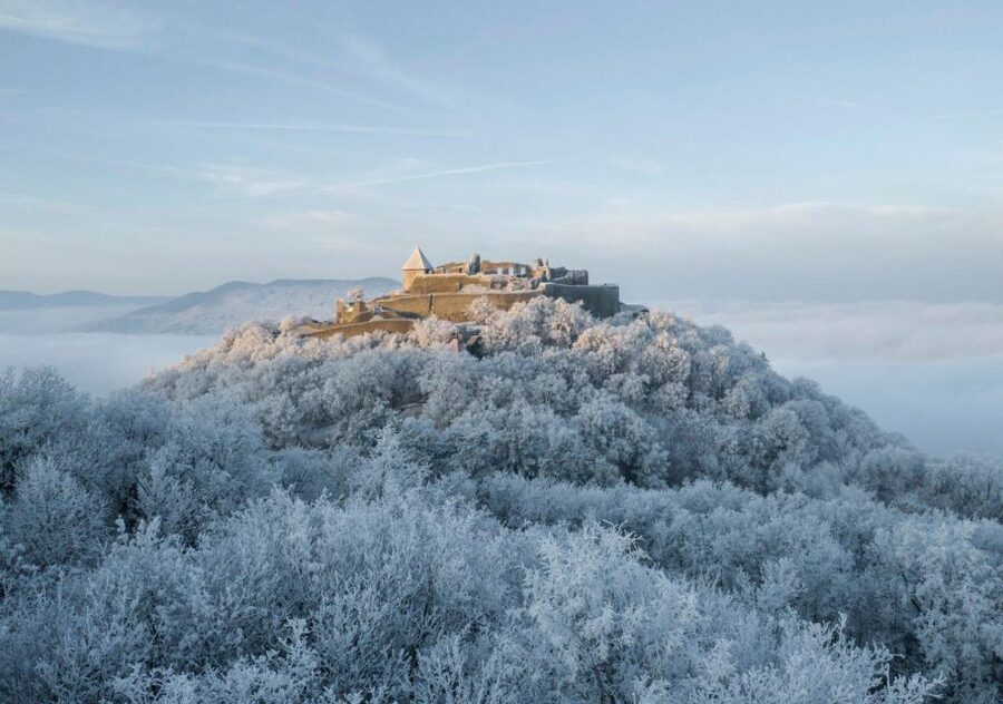 Budapest Hike to Visegrád Castle w or wo Sauna/Danube beach - From Budapest to Visegrád: the private ride that makes the day feel easy