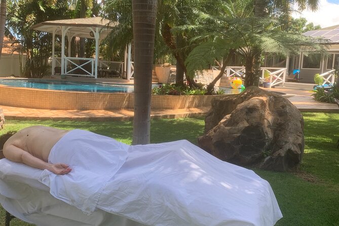 Day Spa Activity in Maui, Hawaii - Included vs. extra: oils, materials, and what costs more
