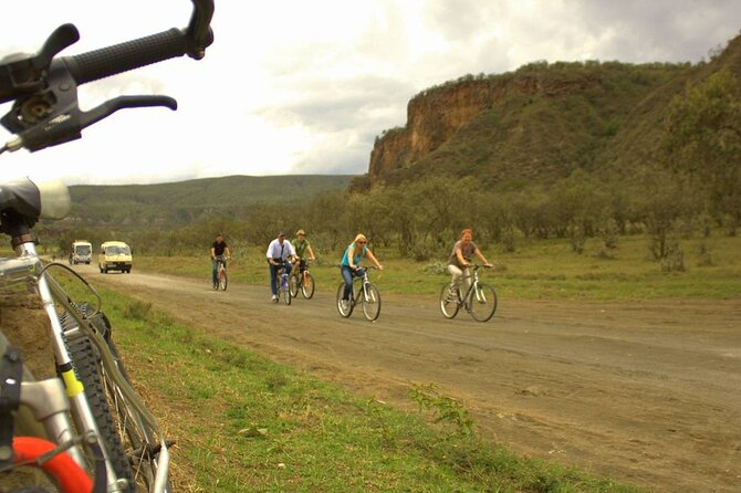 Day Tour to Lake Naivasha, Hell's Gate and Spa - How the 11-hour pace really works