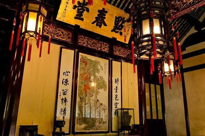 Flexible Airport Layover Tour of Shanghai City Highlights with Spa Option - Former French Concession (Stop 4): The East-Meets-West Walk
