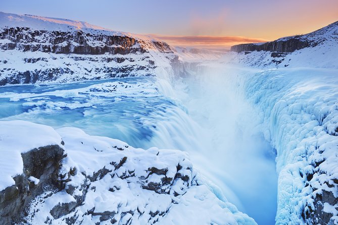 Fontana Geothermal Spa and Golden Circle Tour From Reykjavik - Pace, Group Size, and Why 9.5 Hours Doesn’t Feel Endless