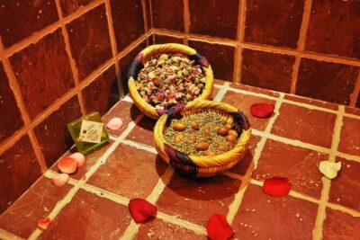 From Marrakech: 2-Hour Traditional Moroccan Hammam Experience - Black Soap Exfoliation and the Kessa Glove: The Part Most People Remember