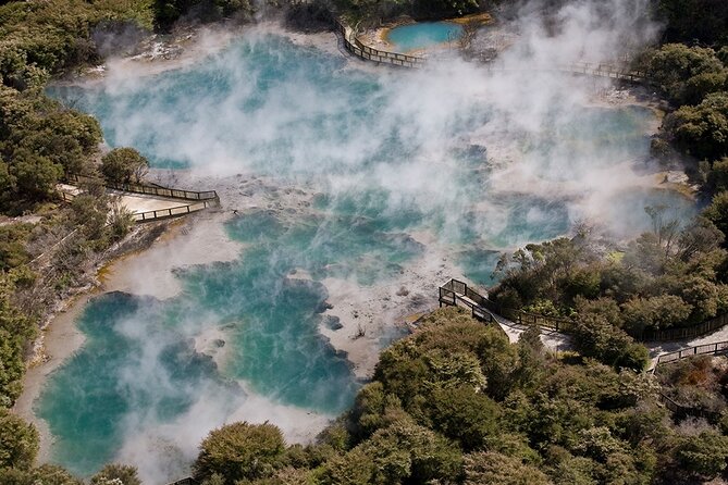 Hells Gate Geothermal, Mud & Sulphur Spa - Guides and group size: why it matters more than you think