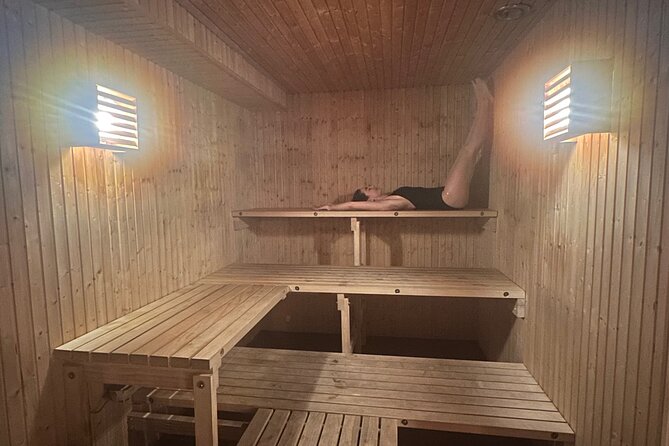 Icebathing and Sauna, Forest Hike and Fireplace Lunch - Private - Fika by the Lake: Vegan-Safe Comfort for a Winter Break