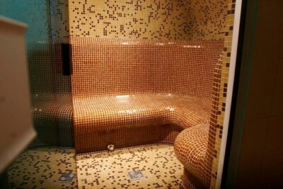 Infinity spa - The 2-hour reality: what you’re actually signing up for