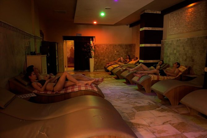 Kusadasi Turkish Bath Experience incl. Sauna, Peeling, Face mask - The kese glove peeling: the main exfoliation step you came for