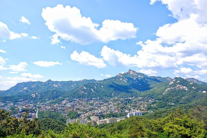 Mt.Bukhansan Hiking and Korean Sauna Tour with Sauna Scrub Service&Korean BBQ - What to pack for the hike-and-sauna day (so you enjoy it)
