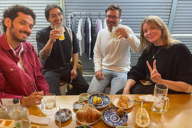 Onsen Spa in Tokyo and Asakusa Bar Hopping with Local Guide - How the guide experience works (and why it’s comfortable)