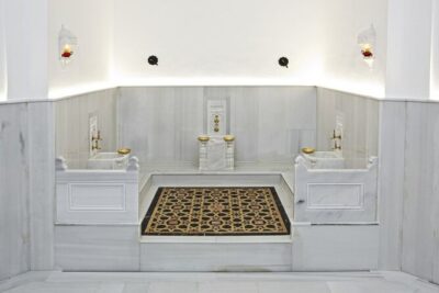 Ottoman Royal Hammam Experience in the Old City - The warm room: steam prep under a starlit-sky dome