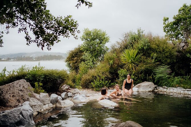 Polynesian Spa Rotorua: Deluxe Lake Spa Hot Spring Bathing - Pools, temperatures, and mineral choices: pick your soak like you’d pick a mood