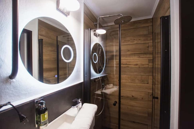 Prague: Modern Private Spa with Jacuzzi and Sauna - The Included Perks That Actually Matter