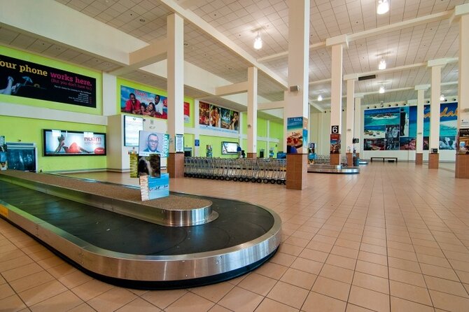 Private Airport Transfer to Breathless Resorts and Spa - Private Car or Mini Bus: Comfort for Couples and Groups