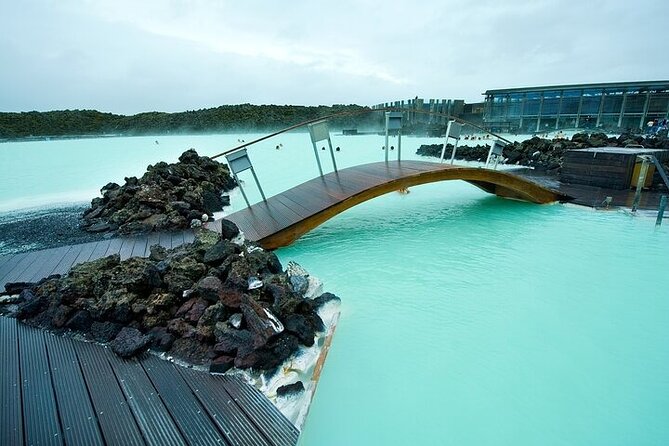 Private Blue Lagoon Tour from Reykjavik: 2 Hour Spa Experience - Price and value: is $550.32 per person worth it?