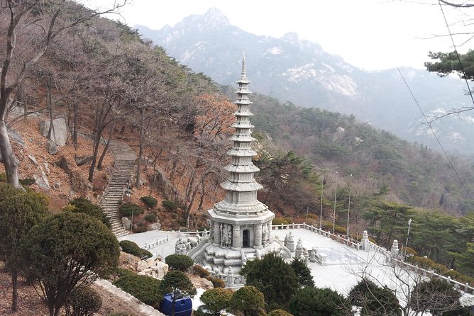Private Hiking to Bukhansan & Korean Style Spa(Include Lunch) - Stop at Seunggasa: temple quiet on a mountain you can feel