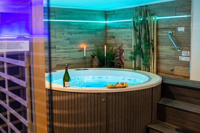 Private Spa with Jacuzzi and Sauna - BLACK ZONE - Minibar reality: what costs extra (so you don’t get surprised)