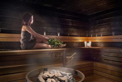 Private Traditional Lakeside Sauna with Midnight Sun - Getting picked up at night: smooth logistics that actually matter