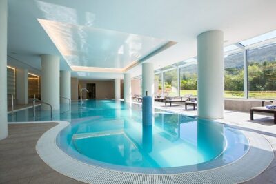 Relaxing back massage & day SPA Eurotel Punta Rotja - Spa Entrance Setup: Indoor Pool, Jacuzzi, Hydromassage, Sauna, Steam
