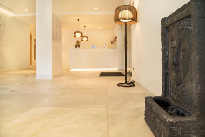 Romantic couple massage + SPA entry and private jacuzzi with cava - Step Two: The Included Spa Facilities (Pool, Hydromassage, Sauna, Steam, Gym)