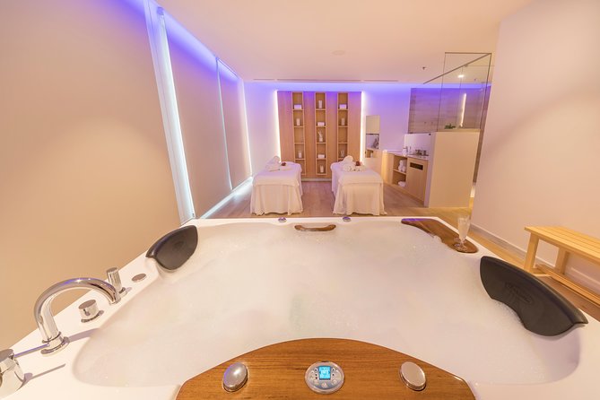 Romantic couple massage + SPA entry and private jacuzzi with cava - What to Bring (So You Don’t Waste Time)