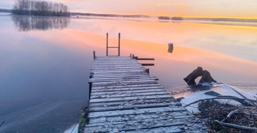 Rovaniemi: Traditional Sauna and Ice Swimming Experience - Price and value: what $88 buys you in Lapland terms