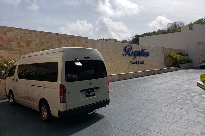 St. Lucia Private Airport Transfer to Royalton Resort and Spa - The Meet-and-Greet System at the Airport (and Why It Works)