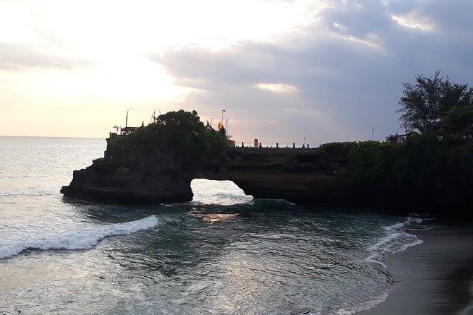 Sunset at Tanah Lot Temple and Spa Tour - Bali Orchid Spa After Sunset: Why Two Hours Works So Well