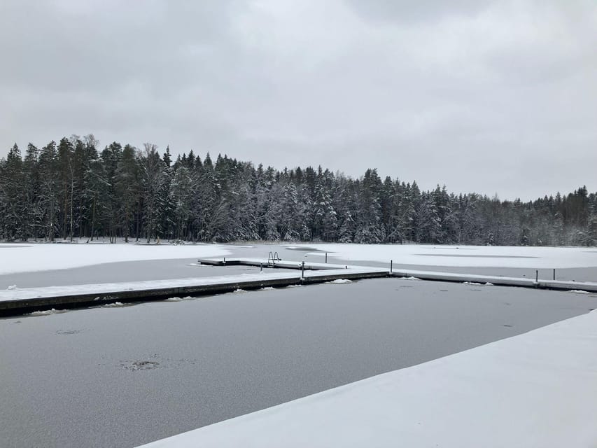 Traditional smoke sauna experience and national park visit - What to bring: pack like the sauna matters