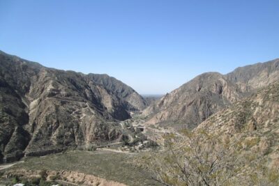 Trekking + Rapeles + Terma de Cacheuta ("Thermal Water Park") - Getting from Mendoza to the mountains early