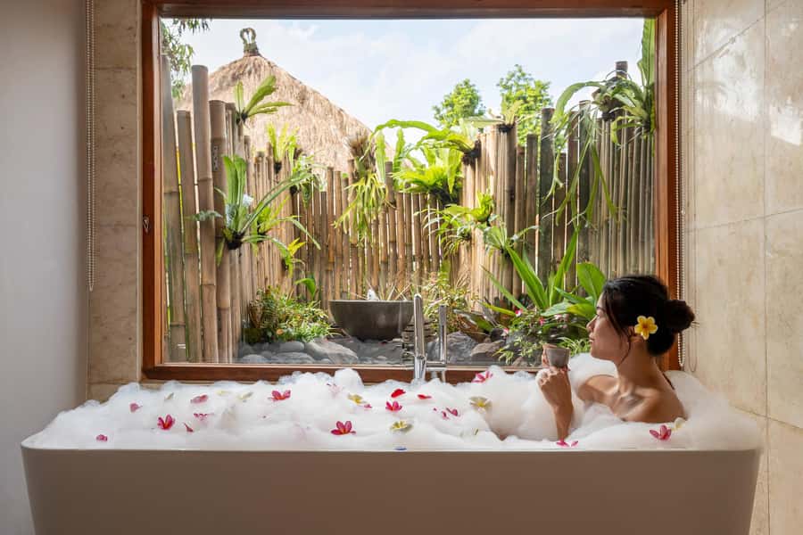 Ubud: Forest Spa Treatment with Forest Swing - Group size and room setup: small group comfort