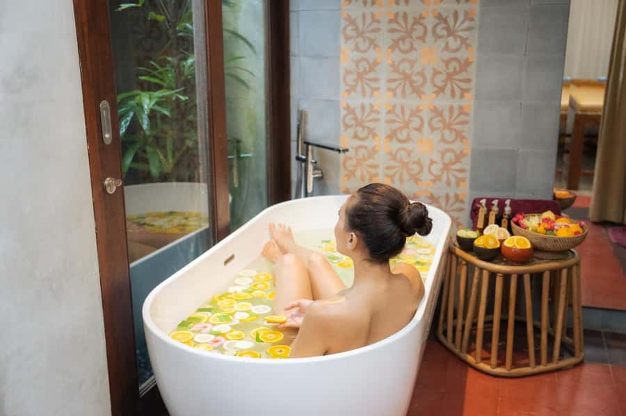 Ubud: Massage & Flower Bath at Tejas Spa Monkey Forest - Balinese full-body massage: where the time goes