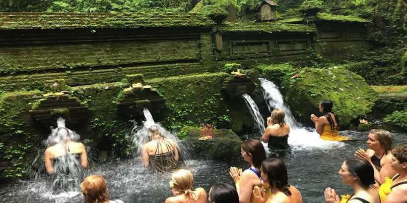 Ubud: Wellness Retreat with Massage, Yoga Class, and Lunch - Melukat Purification at Ubud Mengening Holy Water Temple