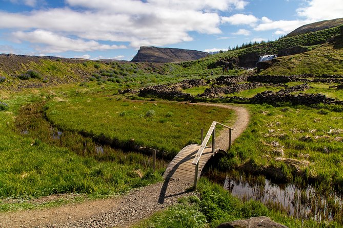 Unique West Iceland and Krauma SPA tour by minibus - Stop 2: Hverinn Restaurant & Bar for Lunch (You Choose)