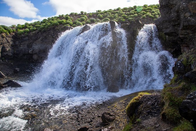 Unique West Iceland and Krauma SPA tour by minibus - Stop 3: Hraunfossar Waterfalls and the Blue River Walk