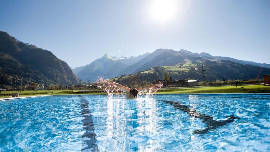Zell am See: Tauern SPA Day Ticket for Water World - Key things to know before you go